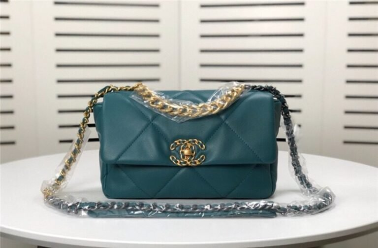 Smart Luxury 1:1 19 Flap Bag 26x16x8cm