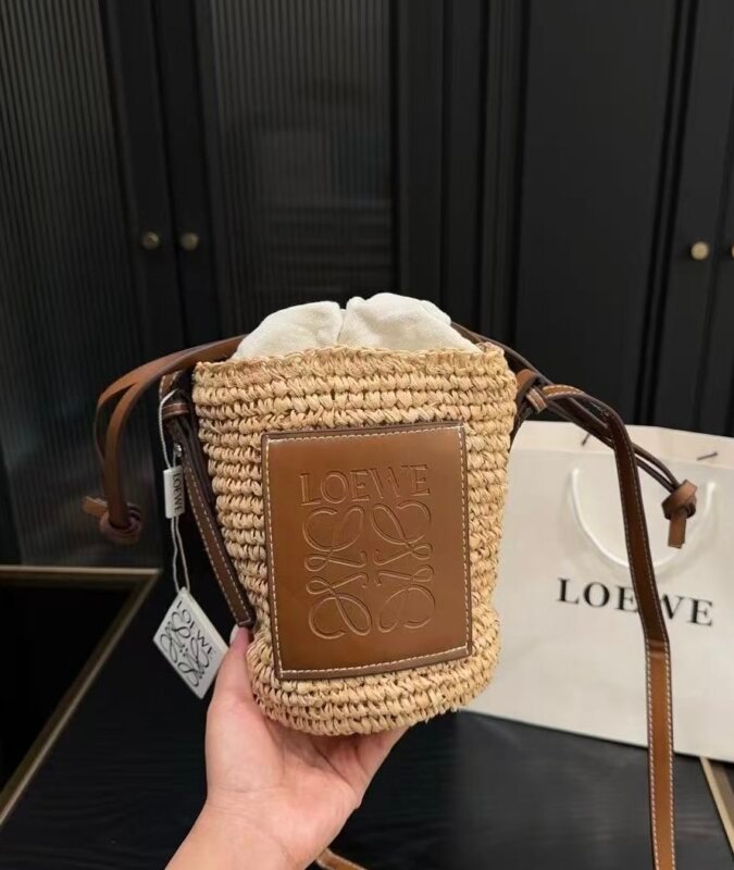 Smart Luxury 1:1 Loewe 10x14cm Rafia