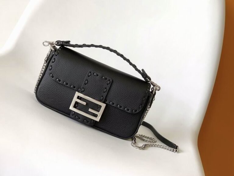 Smart Luxury 1:1 Baguette 20X5X13cm
