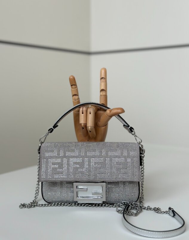 AAA+ Baguette 20x5x13cm