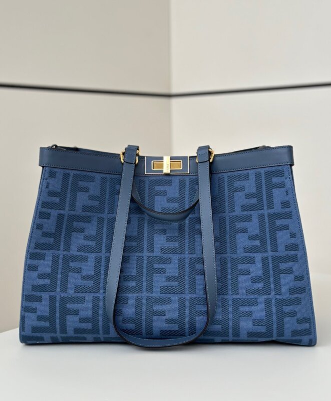 AAA+ Peekaboo Tote 40x12x29cm
