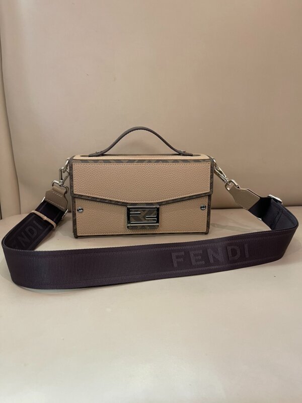 AAA+ Baguette 20x5x13cm