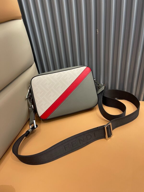 AAA+ Camera Case 22x15x5cm