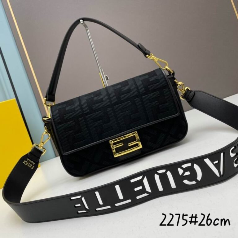 AAA+ Baguette 26cm