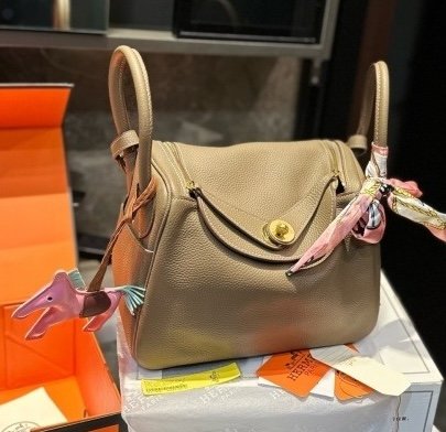 Smart Luxury 1:1 Lindy 26