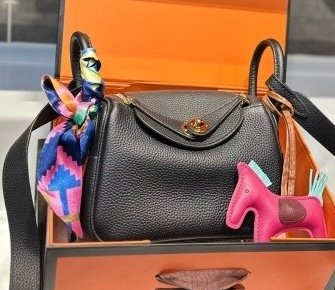 Smart Luxury 1:1 Lindy 20