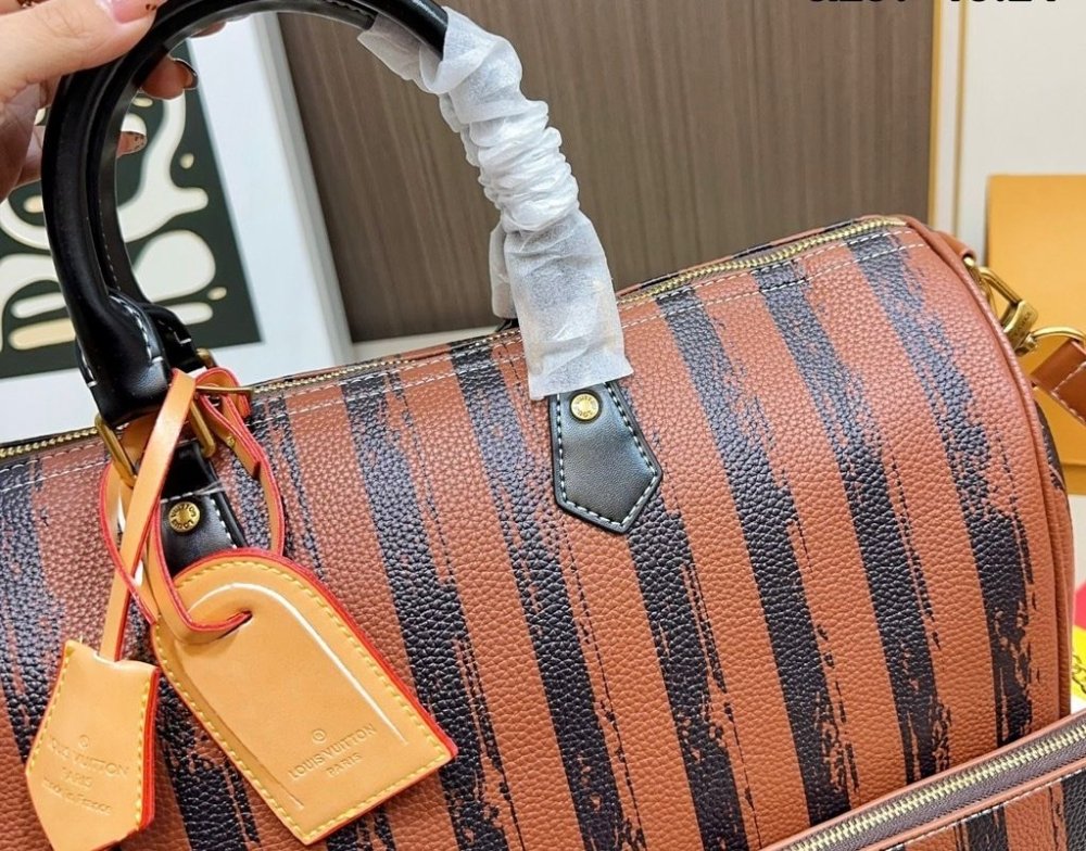 Smart Luxury 1:1 Speedy P9 40x24cm - Imagen 5