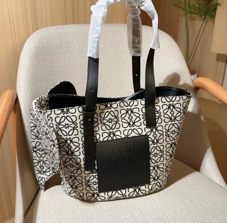 Smart Luxury 1:1 Tote 29x25cm