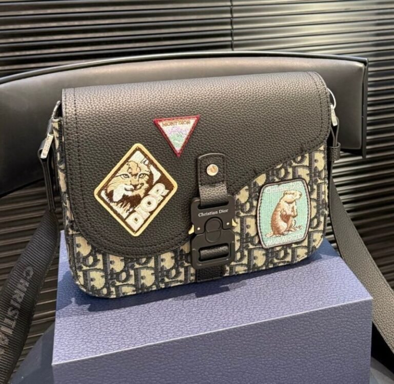 Smart Luxury 1:1 Messenger 23x18cm