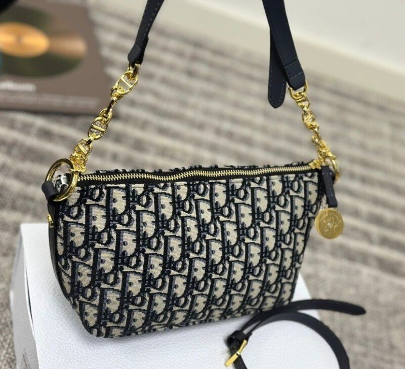 Smart Luxury 1:1 Hobo 22cm