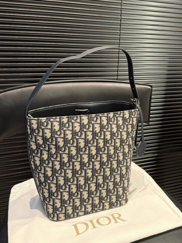 Smart Luxury 1:1 Star 19x24cm