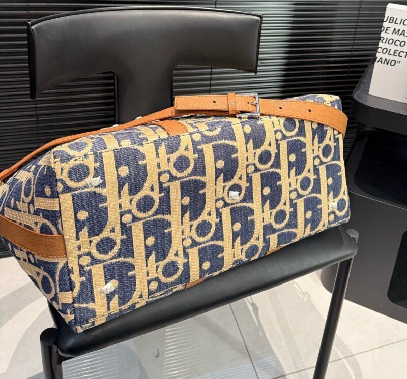 Smart Luxury 1:1 Weekender 42x33cm - Imagen 3