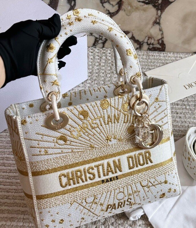 Smart Luxury 1:1 Tote 24x20cm