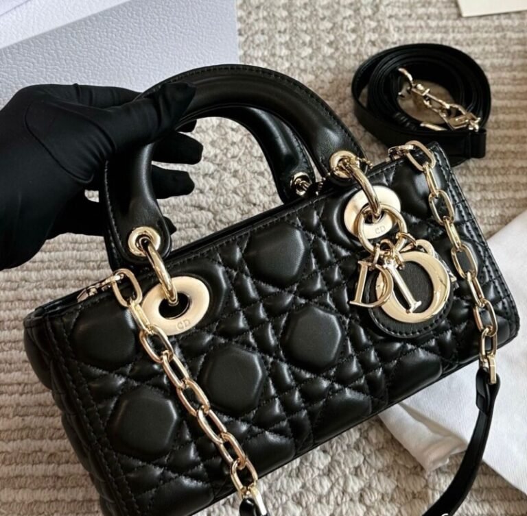 Smart Luxury 1:1 D-Joy 22x12cm