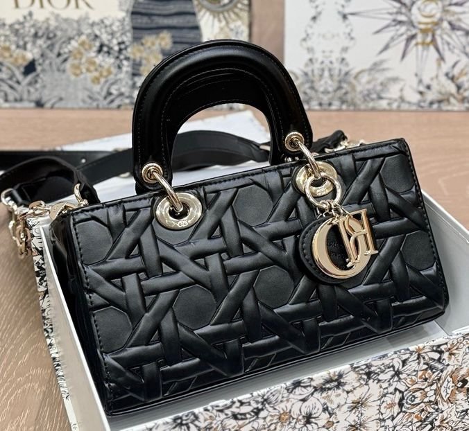 Smart Luxury 1:1 Lady 26x14cm