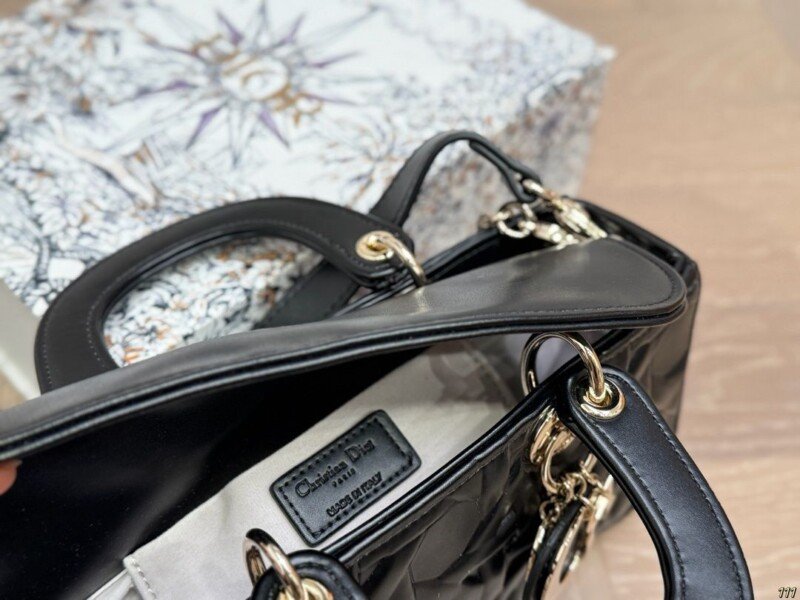Smart Luxury 1:1 Lady 26x14cm - Imagen 4