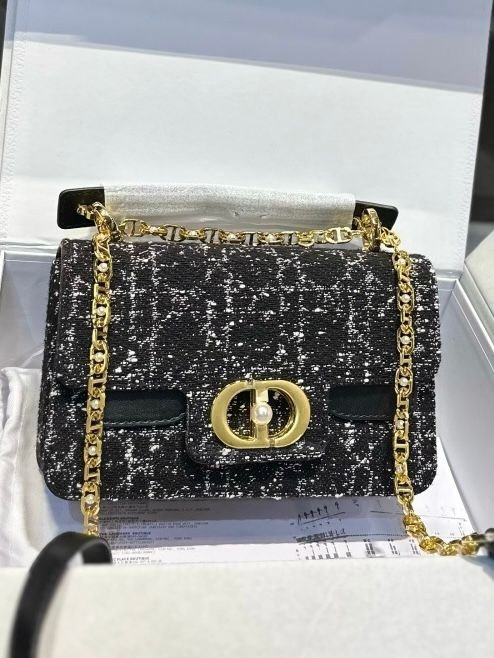Smart Luxury 1:1 Montiaingne 22x5cm