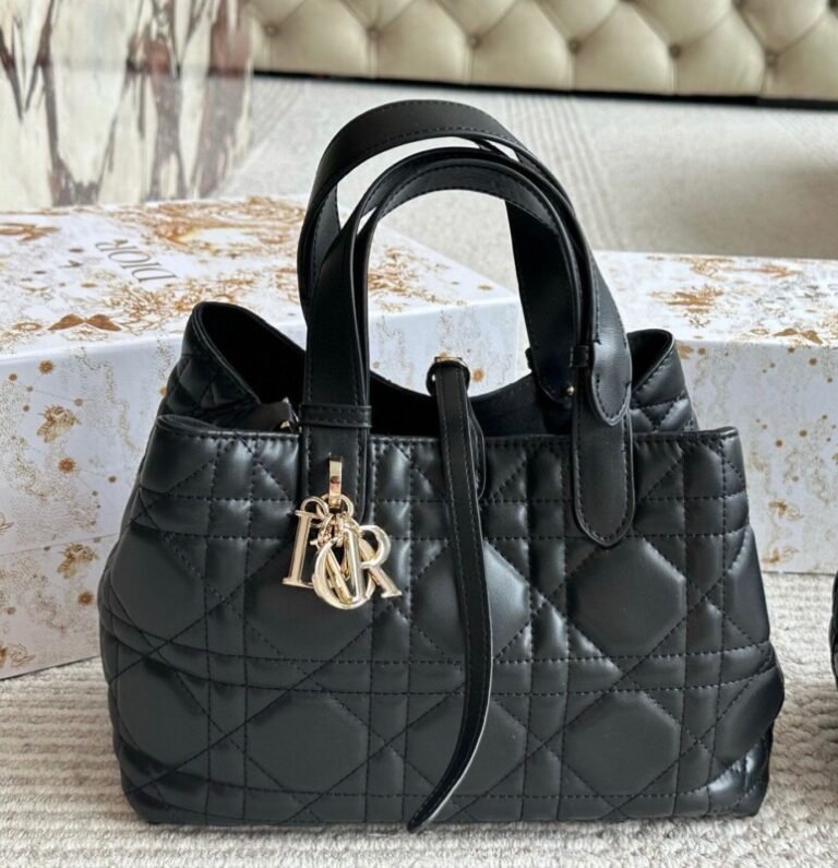 Smart Luxury 1:1 Toujours 28x21cm