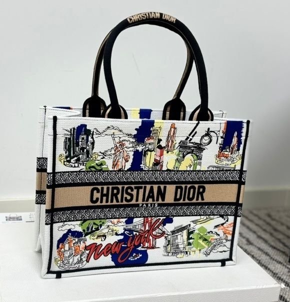 Smart Luxury 1:1 Tote Book 42x32cm