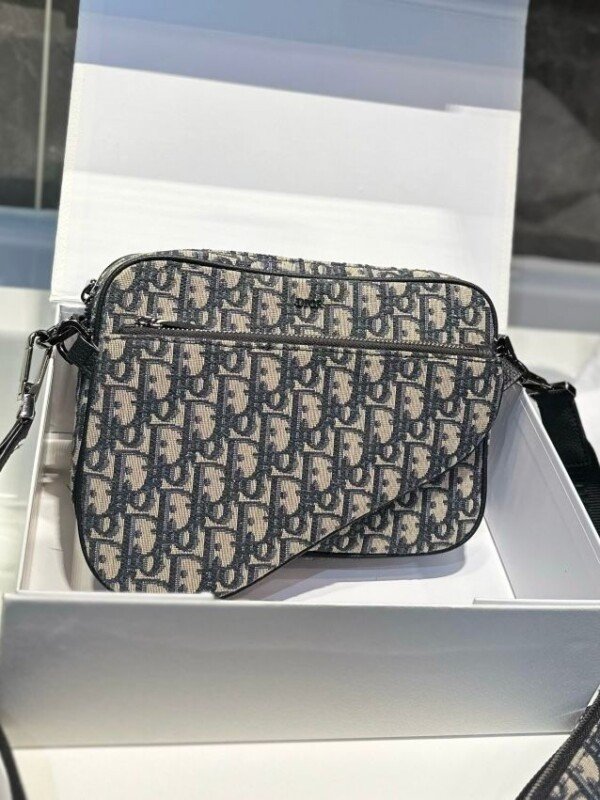 Smart Luxury 1:1 Saddle 23x18cm