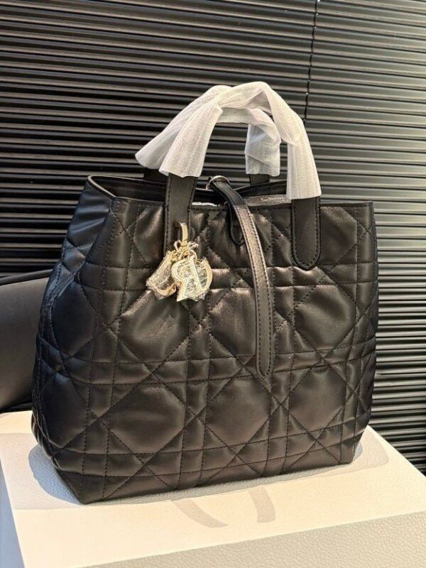 Smart Luxury 1:1 D-Jours 23x23cm