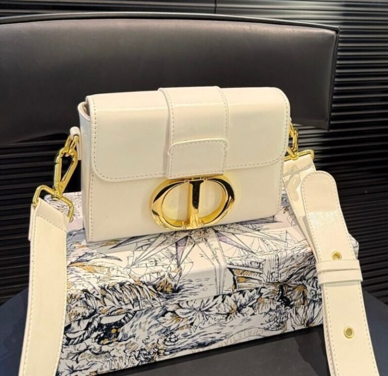 Smart Luxury 1:1 Montaigne 18x12cm