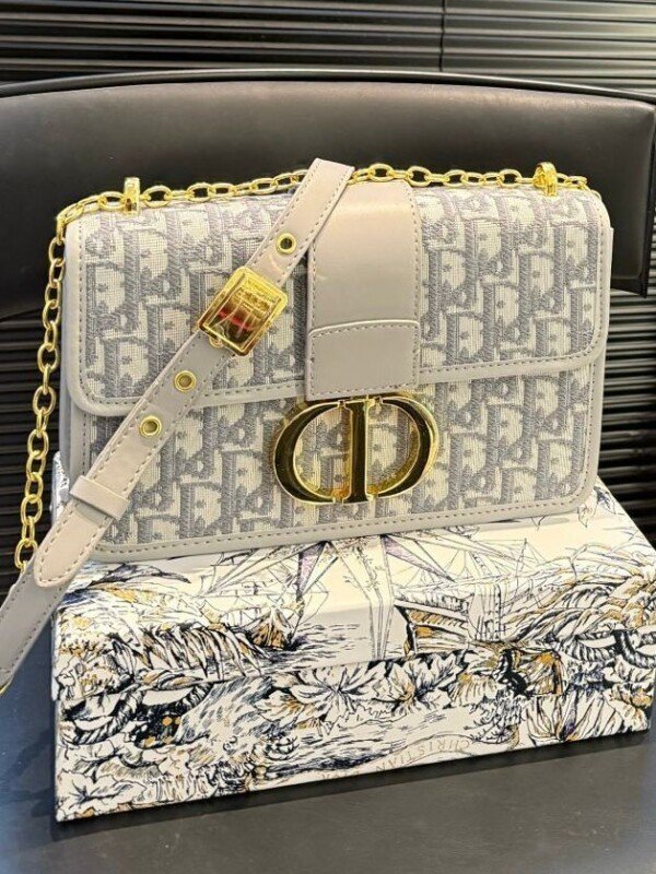 Smart Luxury 1:1 Montaigne 25x16cm