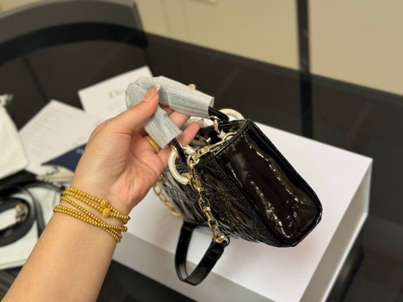 Smart Luxury 1:1 Lady 22x11cm - Imagen 3