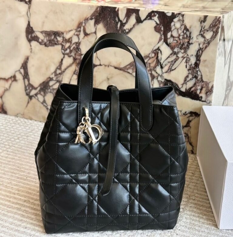 Smart Luxury 1:1 Toujours 24x21cm