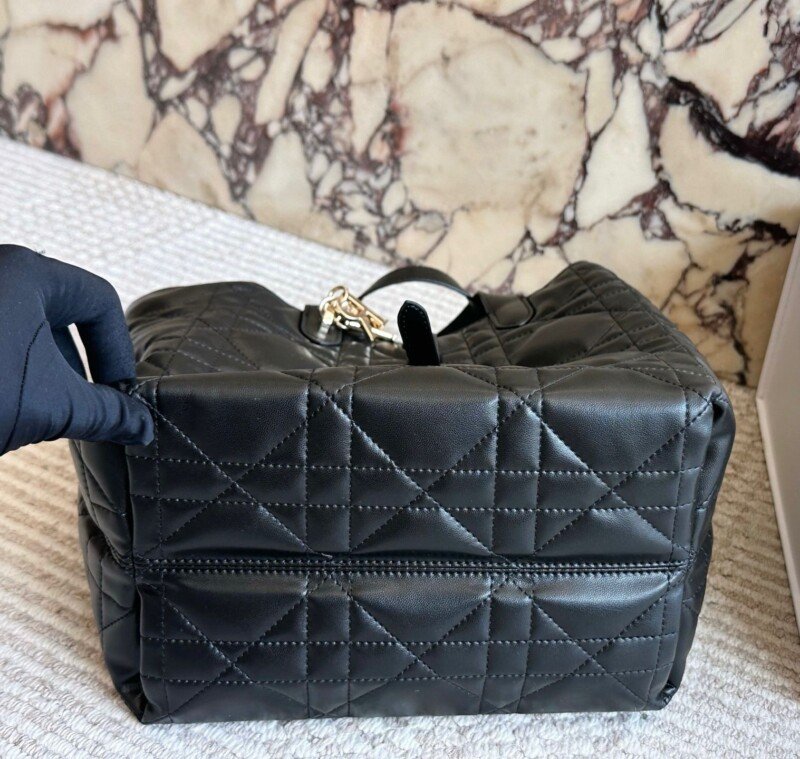 Smart Luxury 1:1 Toujours 24x21cm - Imagen 4