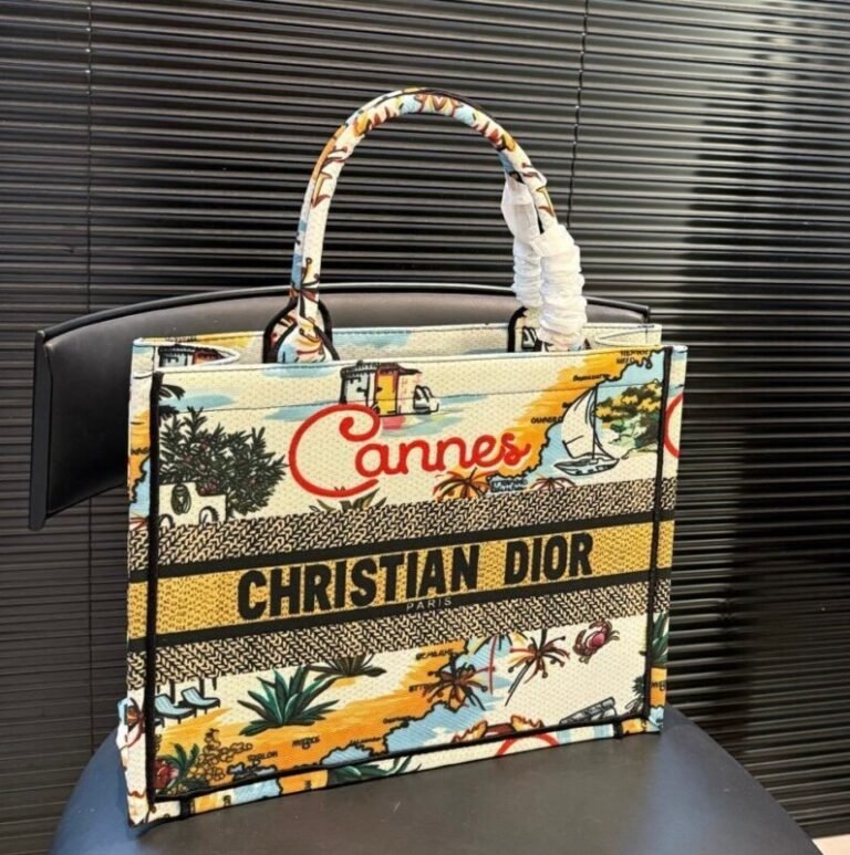 Smart Luxury 1:1 Tote Book 35x27cm