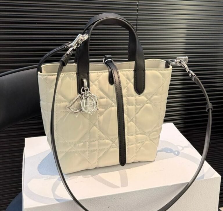Smart Luxury 1:1 Toujours 17x19cm
