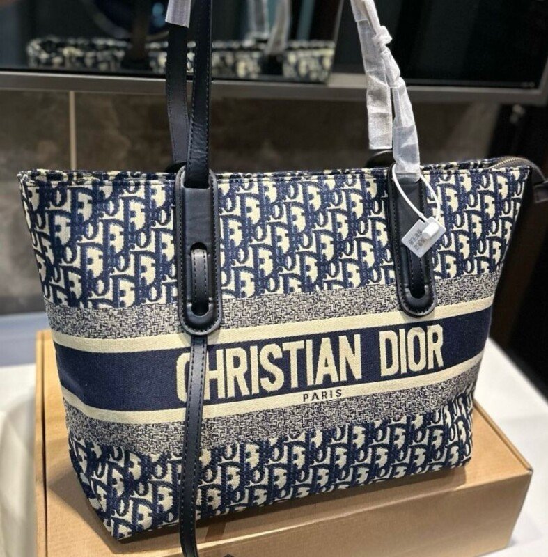 Smart Luxury 1:1 Tote Christian 32x18cm