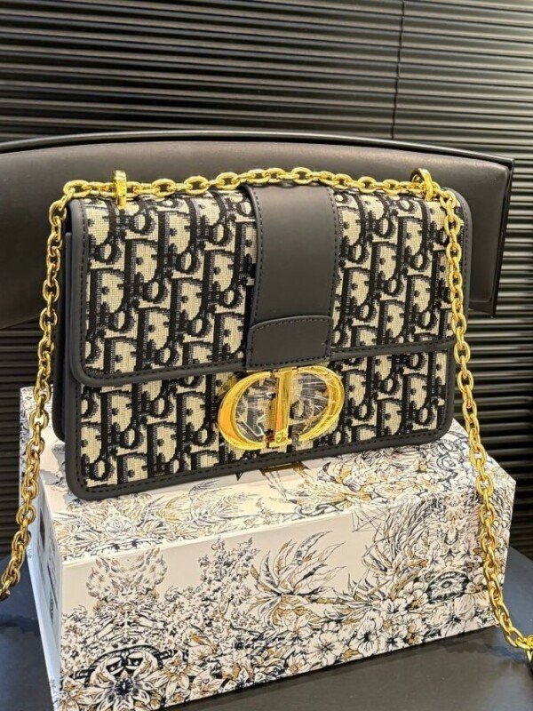 Smart Luxury 1:1 Montaigne 24x17cm - Imagen 6