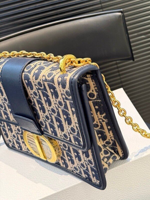 Smart Luxury 1:1 Montaigne 24x17cm - Imagen 2