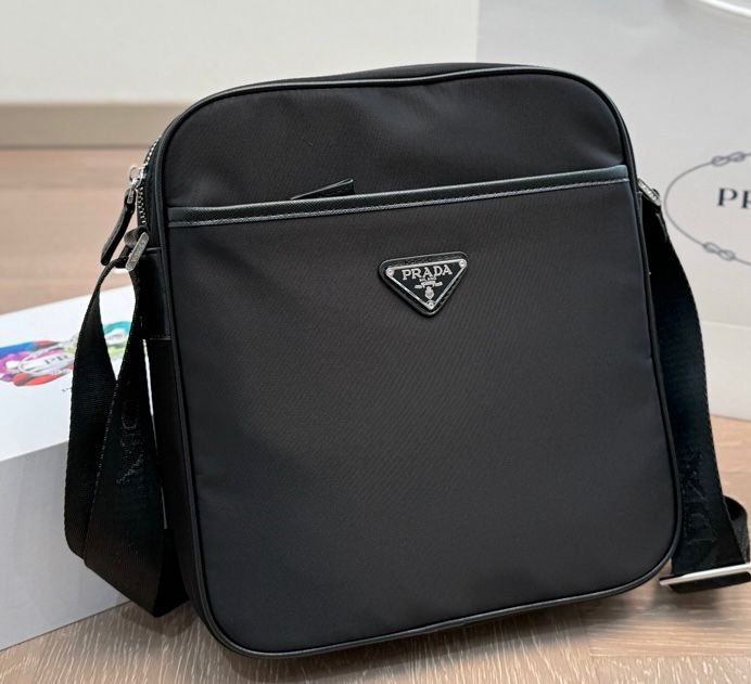 Smart Luxury 1:1 Re-Nylon 24x26cm