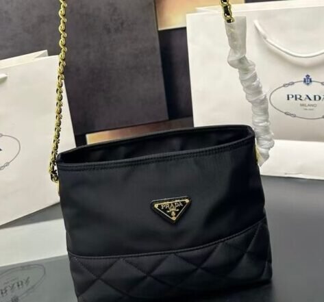 Smart Luxury 1:1 Re-Nylon 25x20cm