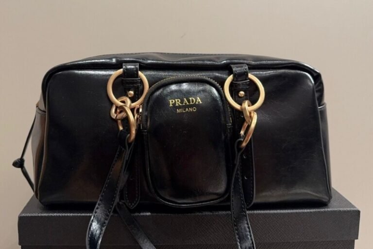 Smart Luxury 1:1 Dangle 30x15cm