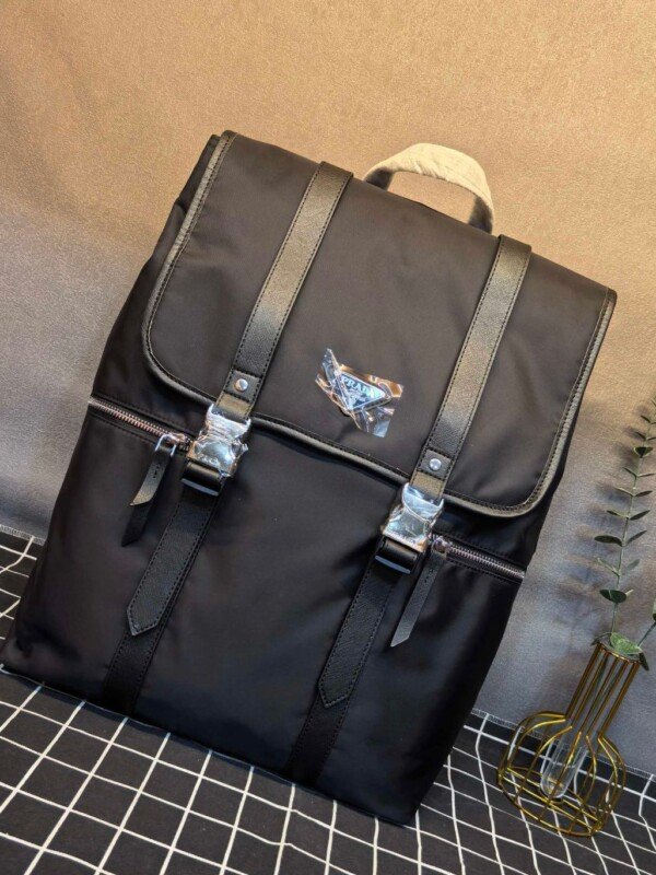 Smart Luxury 1:1 Re-Nylon 30x40cm