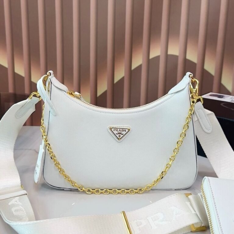 Smart Luxury 1:1 Re-Edition 22cm