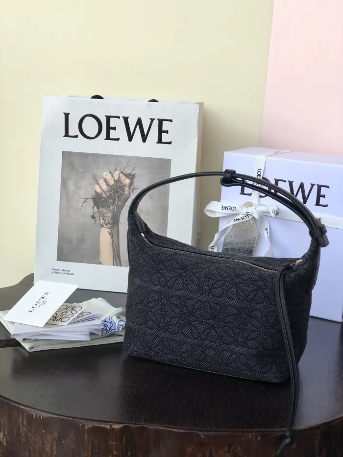 Atelier Signature AAA+ Cubi Anagram Tote 21x17x12cm