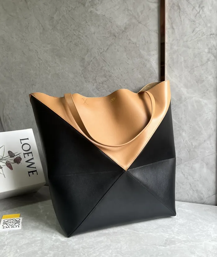 Atelier Signature AAA+ Puzzle Fold Tote en piel de ternera brillante 42x41x18cm