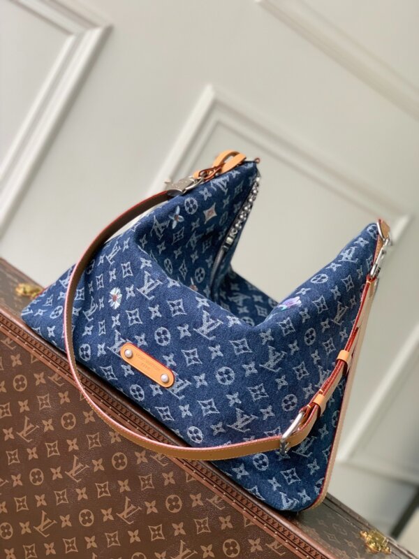 AAA+ Vagabond Hobo 48x38x14cm